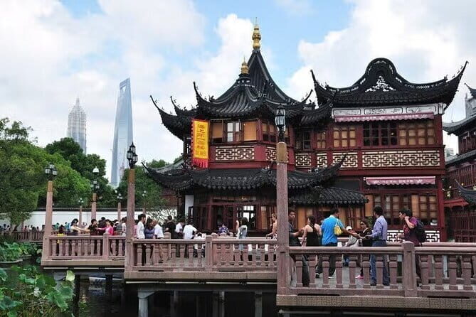 3-Hour Private Customized Shanghai Night Tour - Xintiandi After Dark: Trendy Bars, Music, and a Natural Night Ending