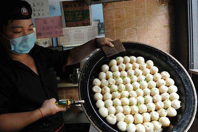Authentic Local Food Tour in Central Shanghai - What you’ll eat: a Shanghai basics list you can actually remember