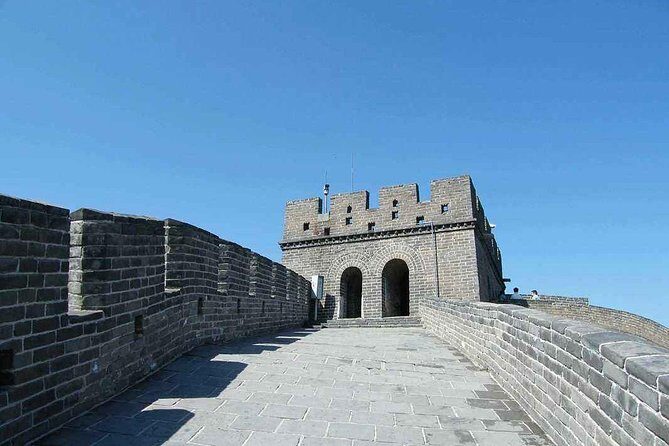 Beijing in One Day: Day Trip from Shanghai by Air - Great Wall & Forbidden City - Badaling Great Wall: what climbing for 2 hours really feels like