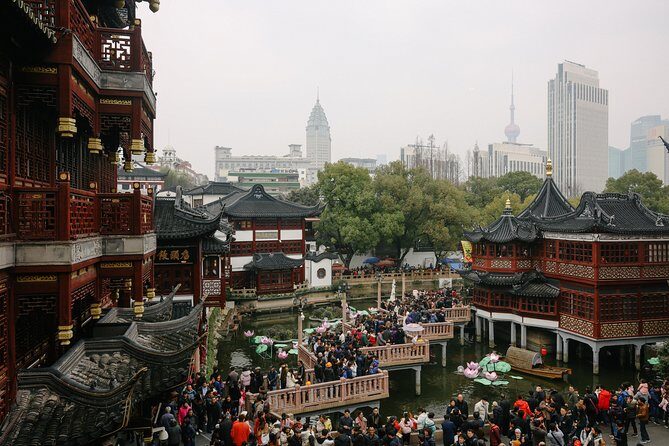 Best of Shanghai Day Tour, including Jade Buddha Temple & Bund & Yuyuan Garden - Morning start: Shanghai Museum and People’s Square