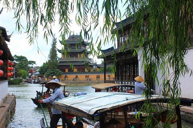 From Shanghai: Zhujiajiao Water Town Private Tour with Boat Ride - Zhujiajiao Ancient Town: Ming-and-Qing alley life and river views
