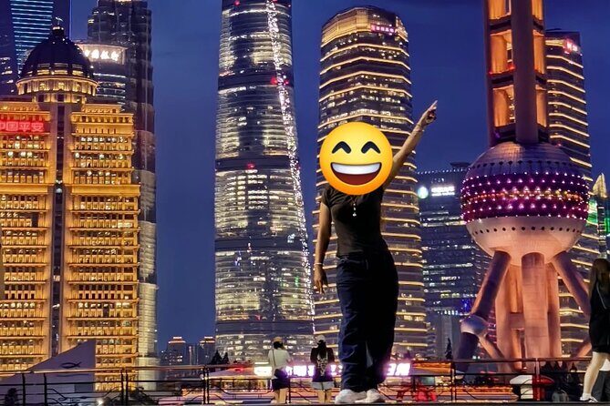 Photo Session on the Famous Shanghai Skyline - North Bund at Night: What Makes This Skyline Area Worth It