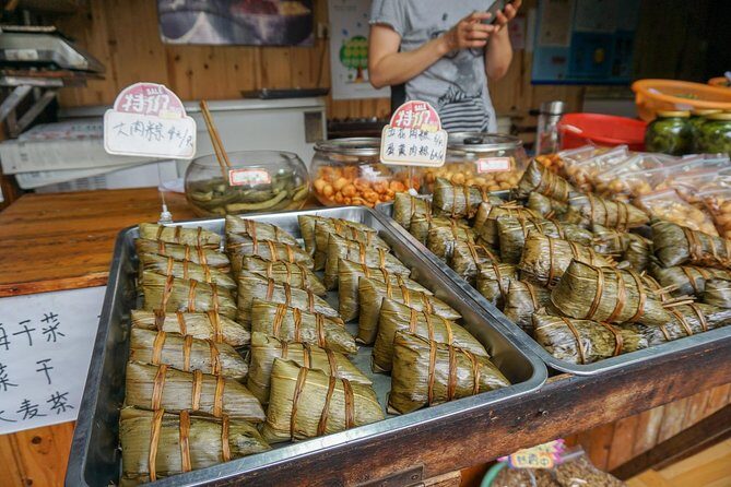 Private Day Tour: Zhujiajiao with Your Choice of Shanghai Sites - Lunch and snack strategy: You choose what works
