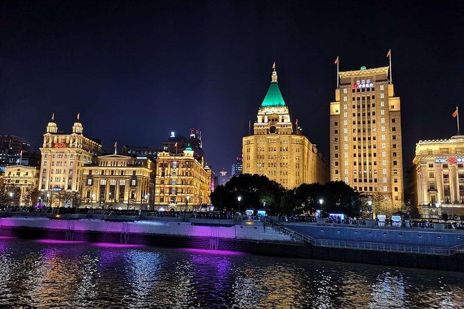 Private Evening Tour: VIP Huangpu River Cruise and Shanghai Lights - Price and value: what $128 is really buying