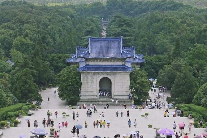 Private Flexible Nanjing City Day Trip from Shanghai by Bullet Train - Morning logistics: hotel pickup and bullet train to Nanjing