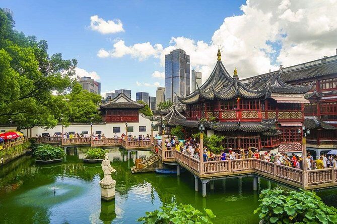 Private Shanghai Airport Layover Tour with Flexible Highlights - Nanjing Road: the main-street finale plus smart add-on options
