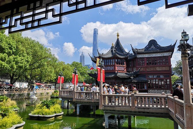 Private Shanghai Day Tour in Your Way - People’s Square: City Hall views and a museum-friendly pause