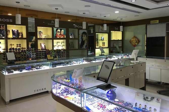 Private Shanghai Shopping Tour with Local Shopping Guru - Key highlights that make this tour worth your time