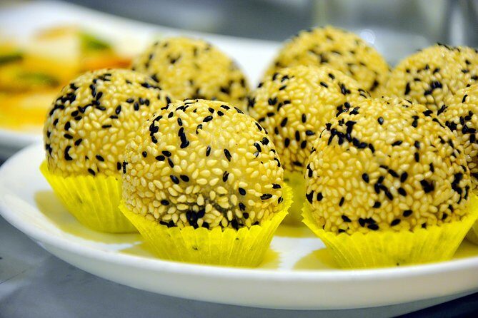 Shanghai Acrobatic Show and Late Dim Sum Dinner - What to know before you go