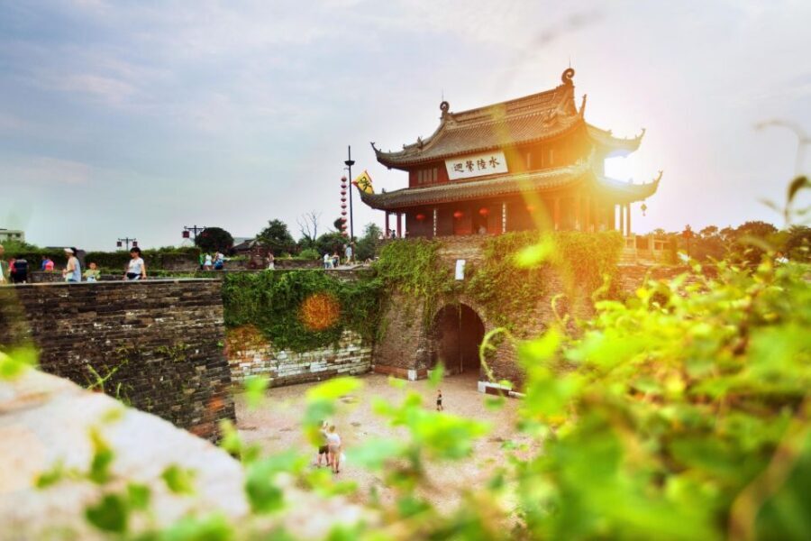 Shanghai: All-Inclusive Suzhou Day Trip by Bullet Train - How the Day Trip Works: Downtown Pickup and Bullet Train Timing