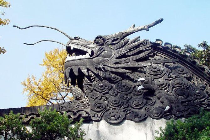 Shanghai Day Tour to Zhujiajiao Water Town, Yu Garden, Bazaar, Bund - Yuyuan Old Street and Yu Bazaar: browsing time right beside the garden
