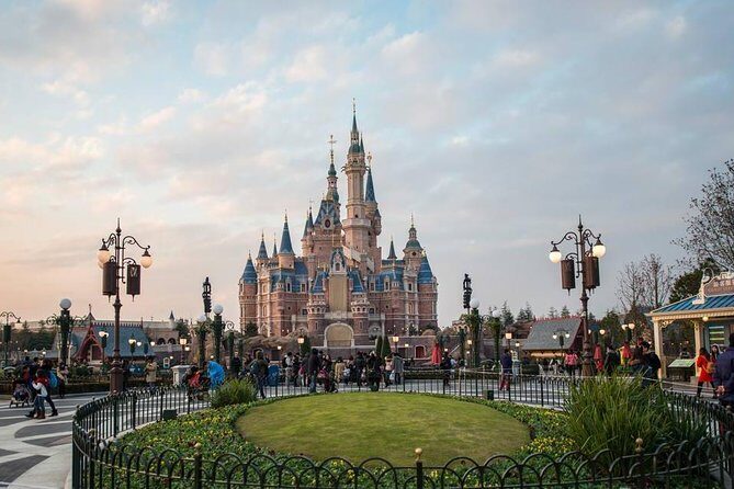 shanghai Disney tour - Hotel Pickup to Disneyland Without the Headache