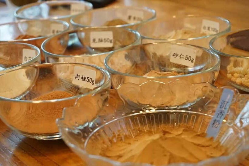Shanghai: Hands-on Incense Tablet Making Class - Pressing Symbols Into Clay Molds and Making It Yours