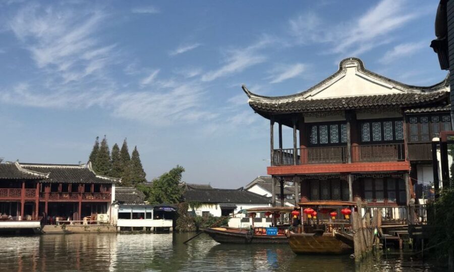 Shanghai Highlights and Zhujiajiao Water Town Private Tour - Private Pickup Makes This Day Work Even If You’re Short on Time