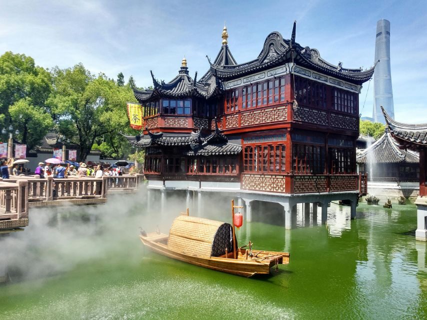 Shanghai: Private and Personalized Guided Tour - A One-Day Shanghai Game Plan: Yu Garden to Pudong in 8 Hours