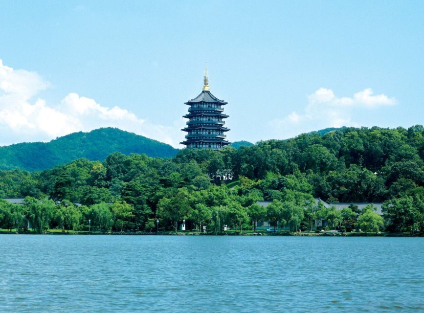 Shanghai: Private Guided Tour to Hangzhou by Bullet Train - Lingyin Temple: how to make sense of carvings and the calm