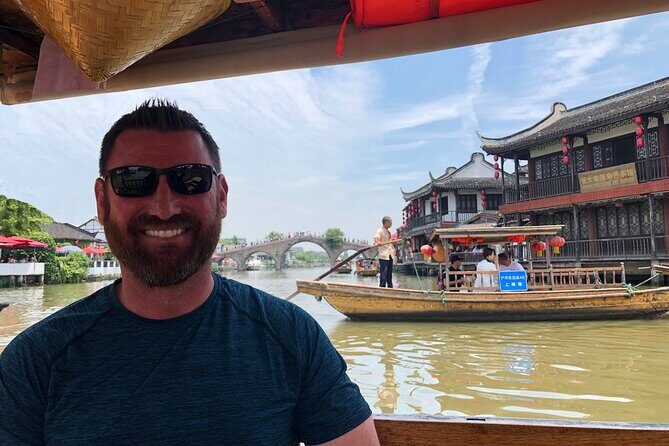 Shanghai Private Tour: Zhujiajiao Water Town and Boat Ride - The canal boat ride: the relaxing highlight (and what if it’s not running)
