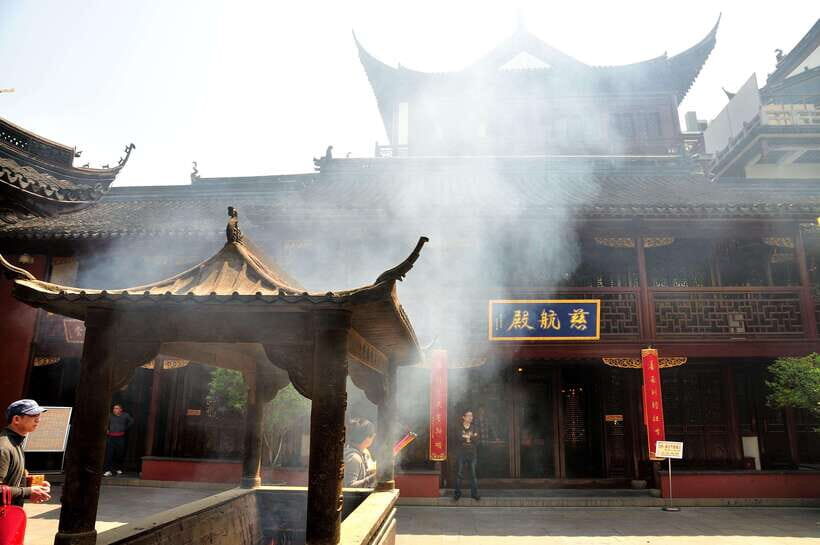 Shanghai: Top 5 Highlights All Inclusive Private Day Tour - Guides: The Real Secret Sauce Behind the High Ratings