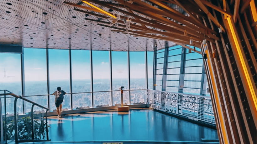 Shanghai Tower: Observation Deck Admission Ticket - Optional upgrade: 125–126 floors and the musical light show