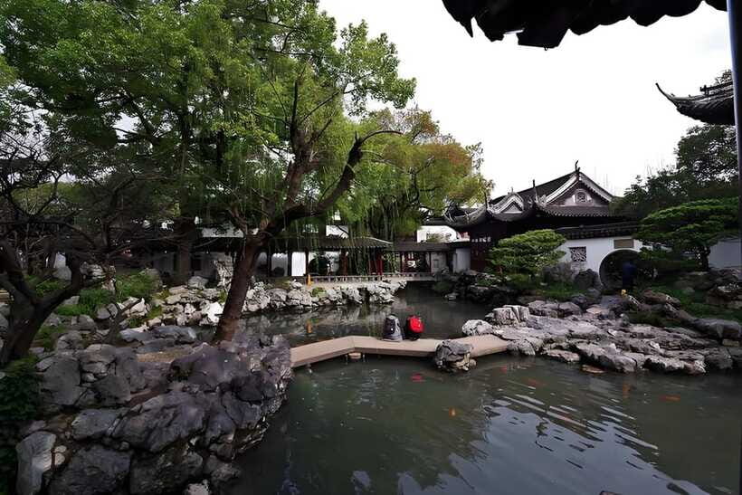 Shanghai: Yu Garden Ticket+Lantern Festival Entry combo - Two Addresses, One Day: Yuyuan Garden vs Lantern Festival Entrance