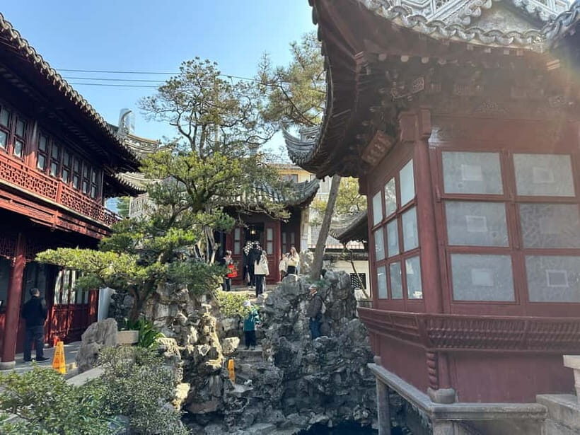 Shanghai: Yu/Yuyuan Garden Entry Ticket--E ticket - Where Yuyuan Garden Is—and Why That Location Is Convenient
