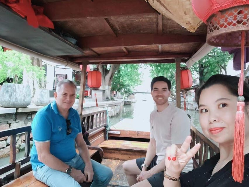 Shanghai: Zhujiajiao Private Tour w/ Boat Ride & Garden - Food and Drinks: Plan Your Budget and Let the Guide Handle Choices
