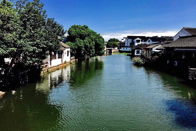 Suzhou Day Tour from Shanghai to Classical Garden, Tongli Water Town - Stop 2: Shantang Street for a riverside stroll