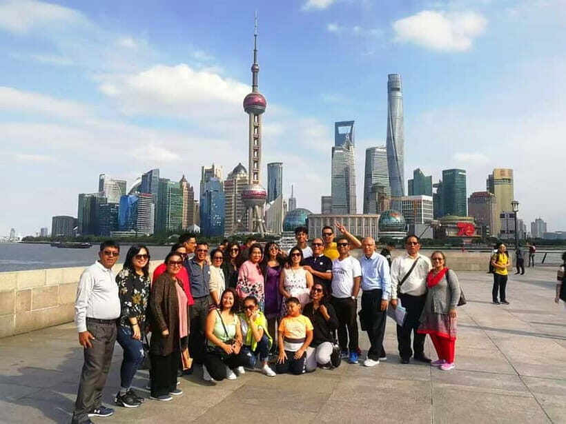Yu Garden, Old Street, Bund & Zhujiajiao Water Town Bus Tour - Chenghuang Miao Old Street and City God Temple: shopping, stories, and short breaks