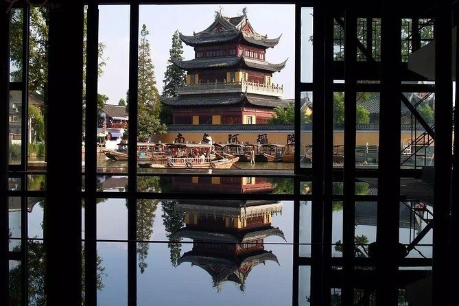 Zhujiajiao Private Day Tour and Shanghai Acrobatic Show - Getting there from Shanghai: timing that actually works