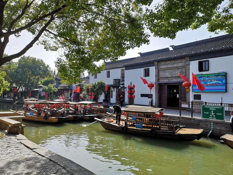 Zhujiajiao Water Village: Private Tour from Shanghai - The 20-Minute Canal Boat Ride: How to See the Town From the Water