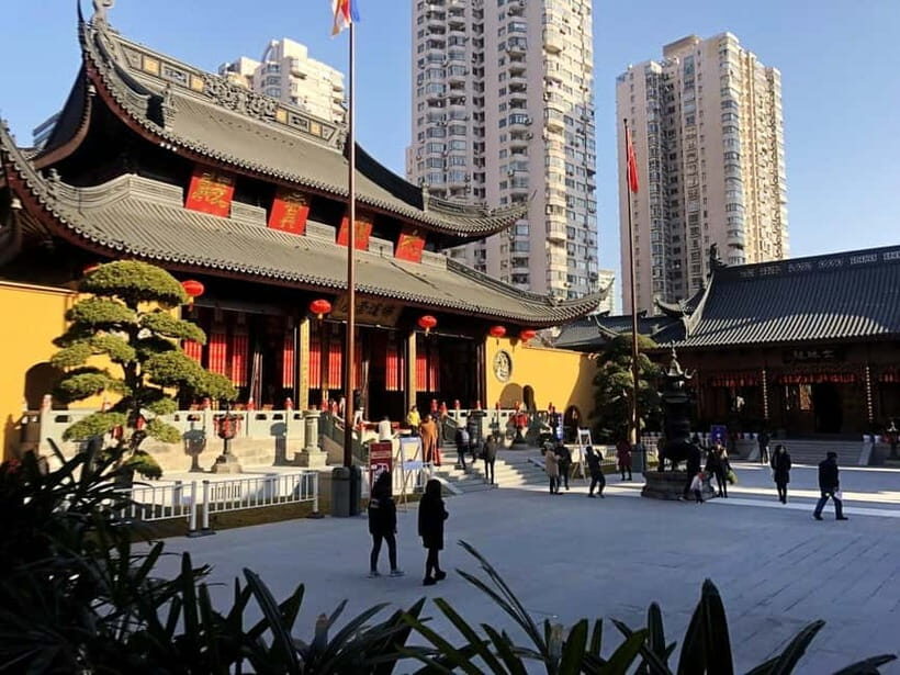 Zhujiajiao with Private Customized Shanghai City Highlights - The Bund promenade: old Shanghai meets the skyline